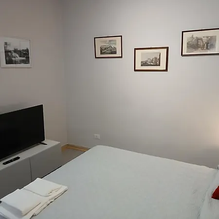 Per Uso Turistico Frasca Lucio 아파트 *